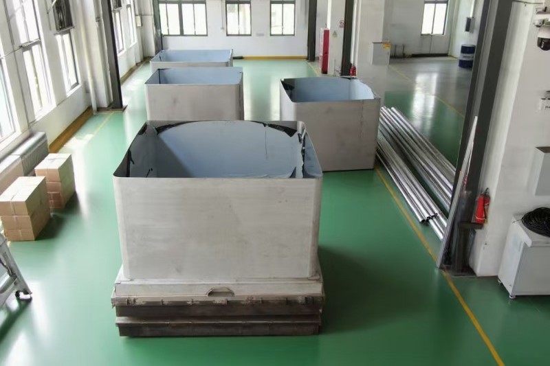 Cabinet inner wall Cabinet inner wall