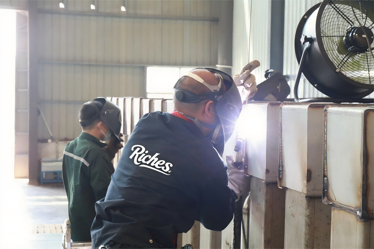 Ethylene oxide disinfection cabinet welding Ethylene oxide disinfection cabinet welding